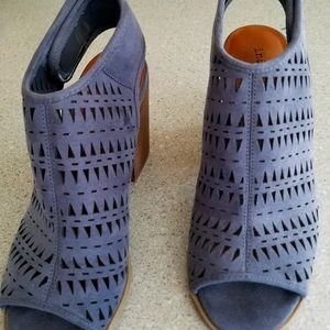 Indigo suede sandals